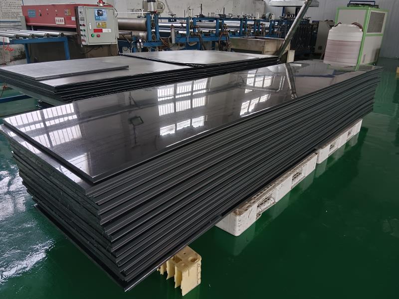 Black HDPE sheets